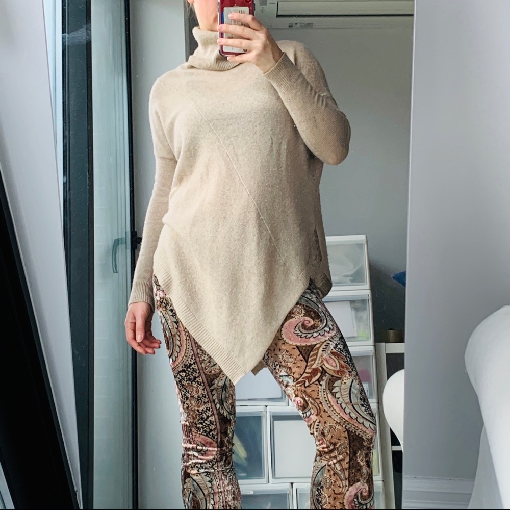 360Sweater Cashmere Hi-Lo Turtle Neck Tan Sweater - Picture 2 of 11